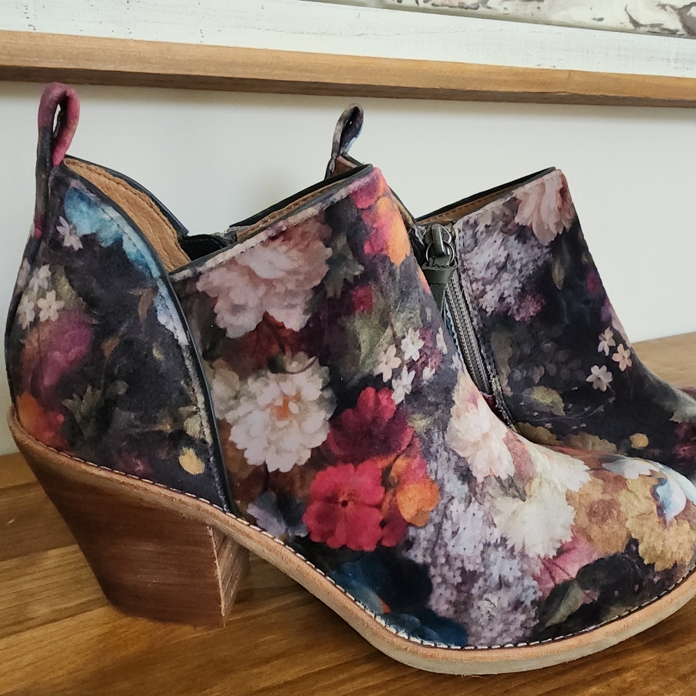 Super Cute Floral Booties
